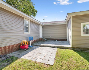 6142 Wynnwood Drive - Photo Thumbnail 33