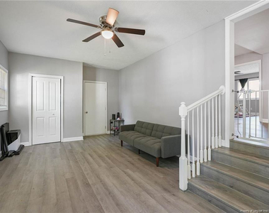 6142 Wynnwood Drive - Photo Thumbnail 20