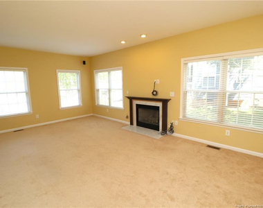 7900 Strawberry Meadows Street - Photo Thumbnail 3