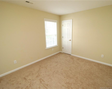 7900 Strawberry Meadows Street - Photo Thumbnail 25
