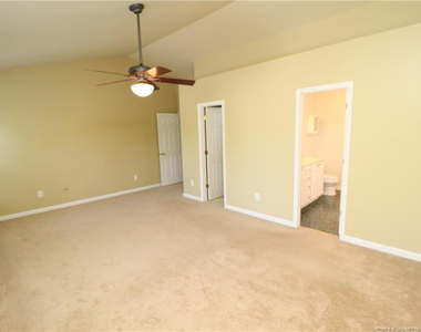 7900 Strawberry Meadows Street - Photo Thumbnail 16