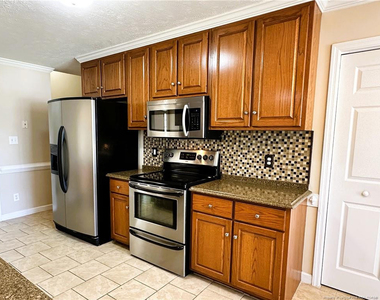 3510 Harbison Court - Photo Thumbnail 8