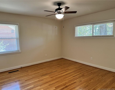 314 Westview Drive - Photo Thumbnail 13