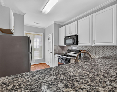 5343 Cog Hill Court - Photo Thumbnail 7