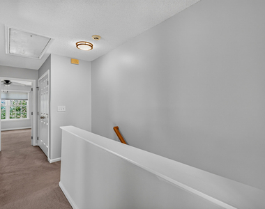 5343 Cog Hill Court - Photo Thumbnail 31