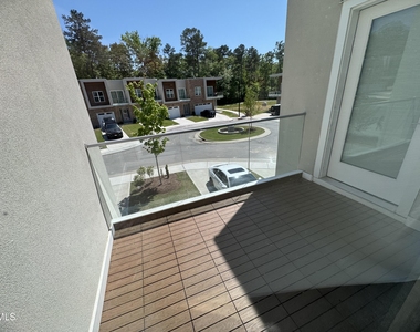 4016 Southpoint Lndg Way - Photo Thumbnail 18