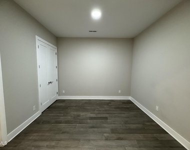 4016 Southpoint Lndg Way - Photo Thumbnail 7