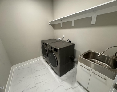 4016 Southpoint Lndg Way - Photo Thumbnail 17