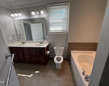 918 Portstewart Drive - Photo Thumbnail 34