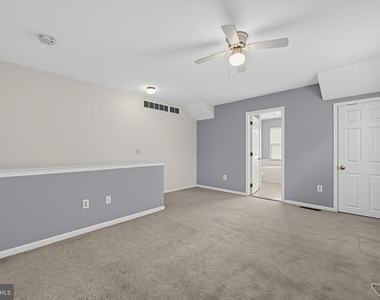 445 Spring Mill Avenue - Photo Thumbnail 17