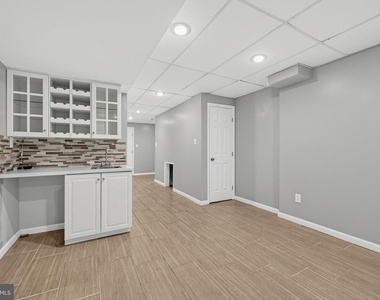445 Spring Mill Avenue - Photo Thumbnail 23