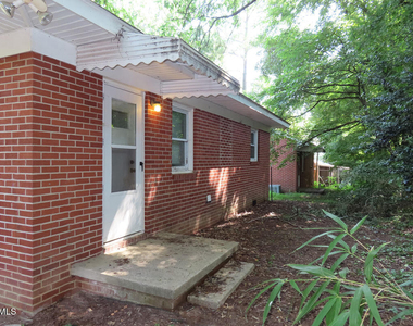 108 Isley Street - Photo Thumbnail 10