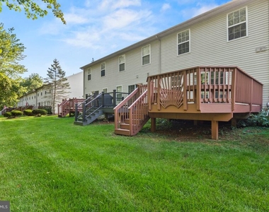 171 Vernon Court - Photo Thumbnail 30