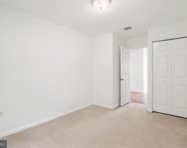 171 Vernon Court - Photo Thumbnail 16