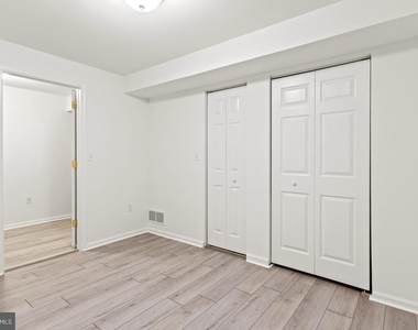 171 Vernon Court - Photo Thumbnail 26