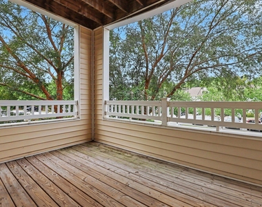 2810 Bedford Green Drive - Photo Thumbnail 22