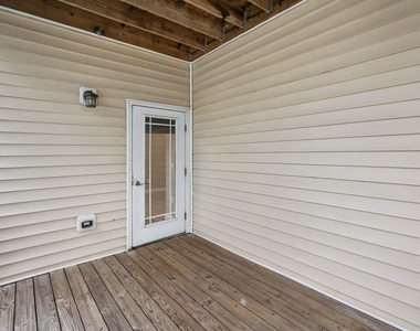 2810 Bedford Green Drive - Photo Thumbnail 20