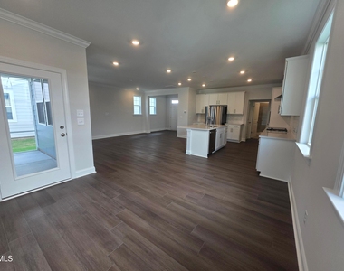 520 Everglow Lane - Photo Thumbnail 27