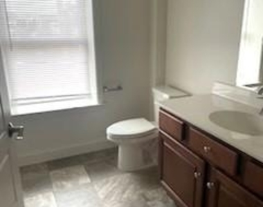 3572 Lincoln Highway E - Photo Thumbnail 5