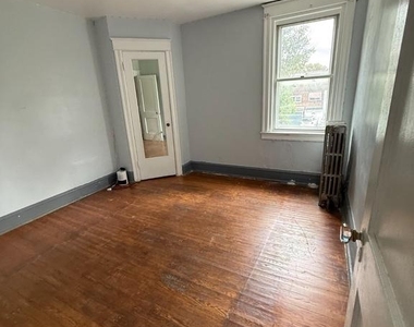 7060 Ruskin Lane - Photo Thumbnail 10