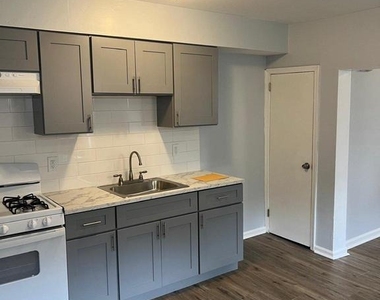 2621 W 6th Street - Photo Thumbnail 16