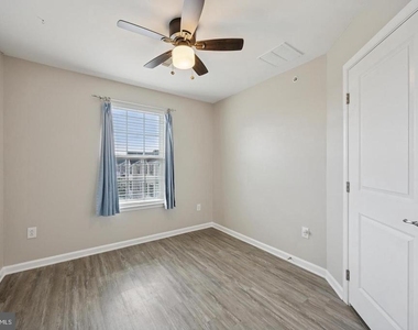 641 Washington Square - Photo Thumbnail 22