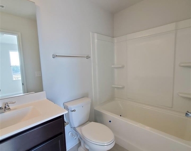 6004 Giddings Street - Photo Thumbnail 26