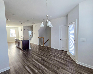 6004 Giddings Street - Photo Thumbnail 16