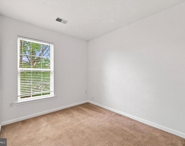 30 N Savanna Drive - Photo Thumbnail 18
