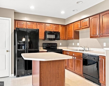 30 N Savanna Drive - Photo Thumbnail 11