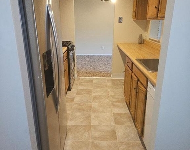326 Drummers Lane - Photo Thumbnail 2