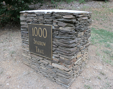 1000 Sparrow Trail - Photo Thumbnail 12