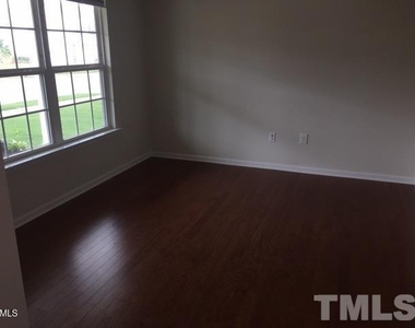 2505 Averon Drive - Photo Thumbnail 6