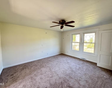 120 Cotten Drive - Photo Thumbnail 7