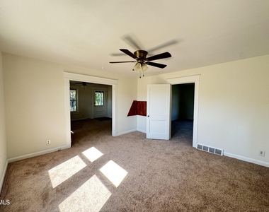 120 Cotten Drive - Photo Thumbnail 8
