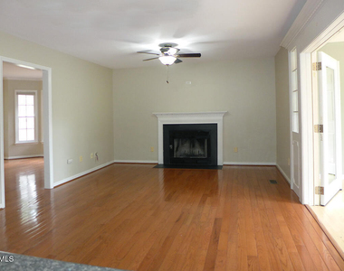 117 Charlesberry Lane - Photo Thumbnail 8