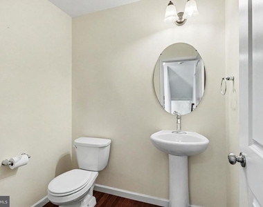 6205 Galleon Drive - Photo Thumbnail 15