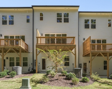 2005 Trident Maple Lane - Photo Thumbnail 15