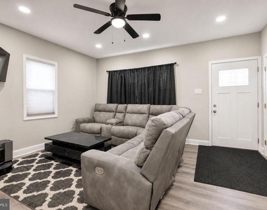 1315 Main Avenue - Photo Thumbnail 14