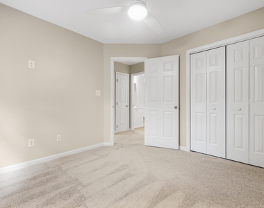 3815 Axle Lane - Photo Thumbnail 16