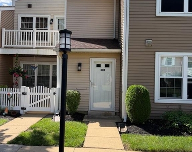 308 Ferris Lane - Photo Thumbnail 1