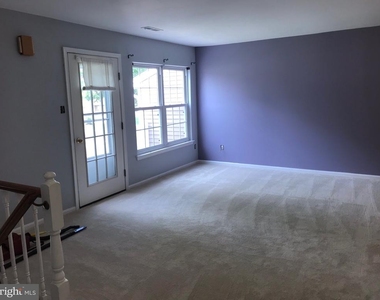 308 Ferris Lane - Photo Thumbnail 6