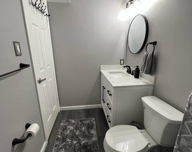 308 Ferris Lane - Photo Thumbnail 20