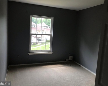 308 Ferris Lane - Photo Thumbnail 16