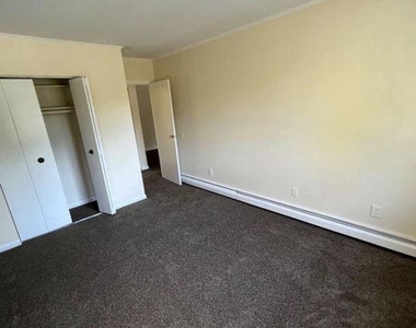 1575 W Street Road - Photo Thumbnail 8