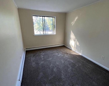 1575 W Street Road - Photo Thumbnail 7