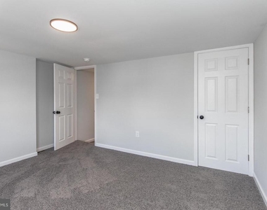 645 Spruce Street - Photo Thumbnail 15