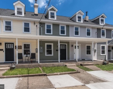 645 Spruce Street - Photo Thumbnail 1