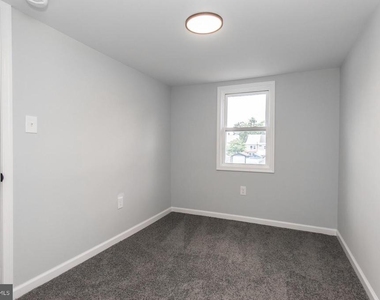 645 Spruce Street - Photo Thumbnail 22