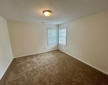 232 Haywicke Place - Photo Thumbnail 20